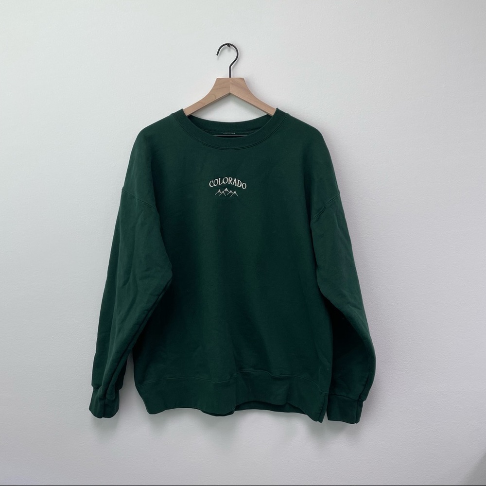 Colorado Green Embroidered Crew Neck Sweatshirt